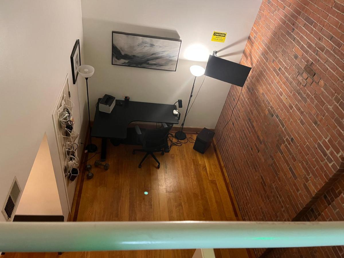 Full Loft-Style Apartment Near Omni นิวเฮฟเวน ภายนอก รูปภาพ